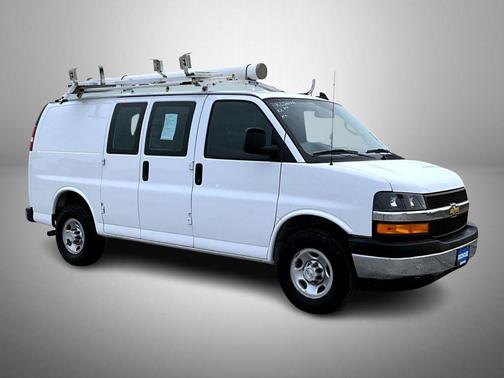 2022 Chevrolet Express 2500 RWD 2500 Regular Wheelbase WT