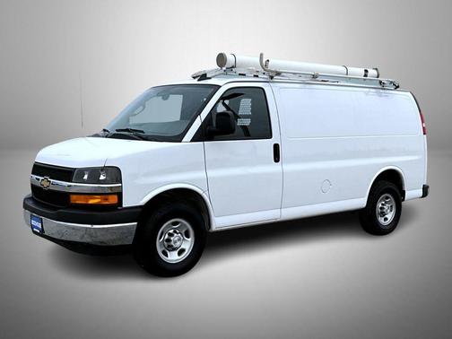 2022 Chevrolet Express 2500 RWD 2500 Regular Wheelbase WT