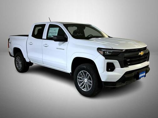 Summit White 2026 Chevrolet Colorado LT