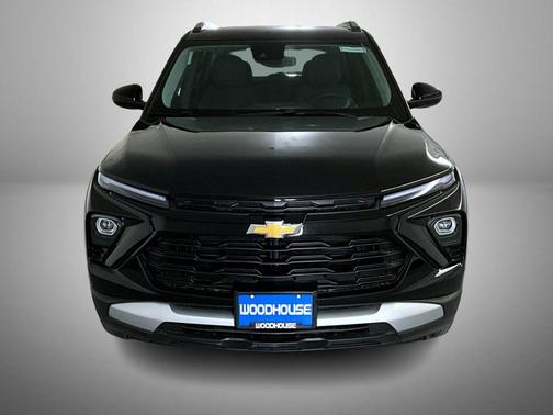 Mosaic Black Metallic 2026 Chevrolet Trailblazer LT