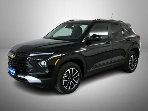 Mosaic Black Metallic 2026 Chevrolet Trailblazer LT