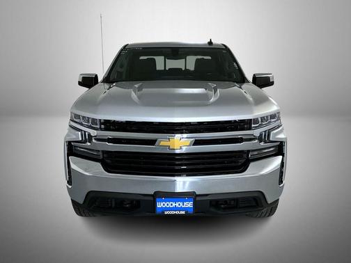 Silver Ice Metallic 2021 Chevrolet Silverado 1500 LT