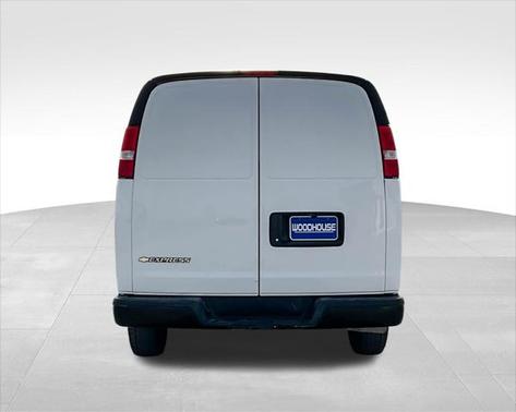 2022 Chevrolet Express 2500 RWD 2500 Regular Wheelbase WT