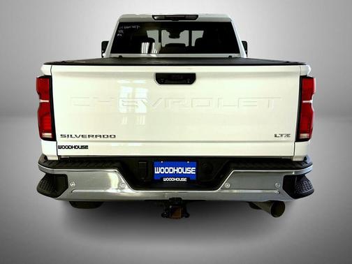 Summit White 2024 Chevrolet Silverado 2500 LTZ