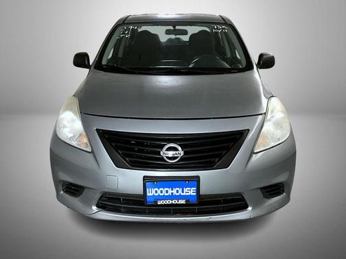2014 Nissan Versa 1.6 S
