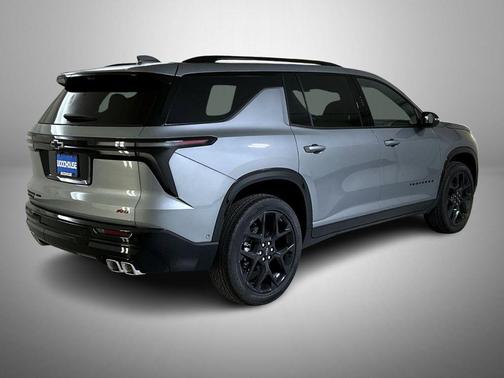 Sterling Gray Metallic 2026 Chevrolet Traverse RS