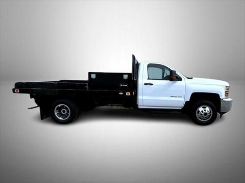 2017 Chevrolet Silverado 3500 WT