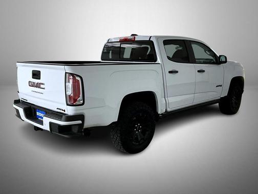 2022 GMC Canyon AT4