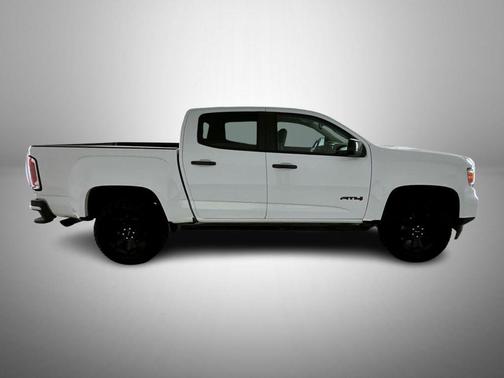 2022 GMC Canyon AT4