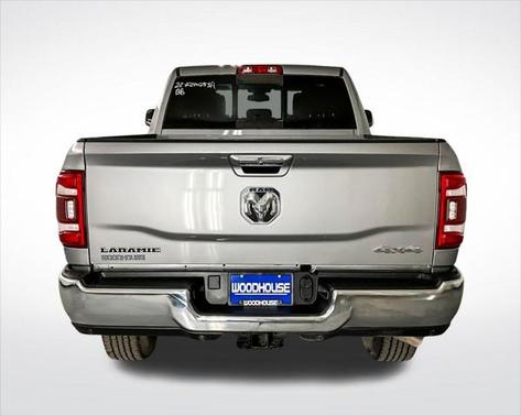 2022 RAM 2500 Laramie Crew Cab 4x4 6'4' Box