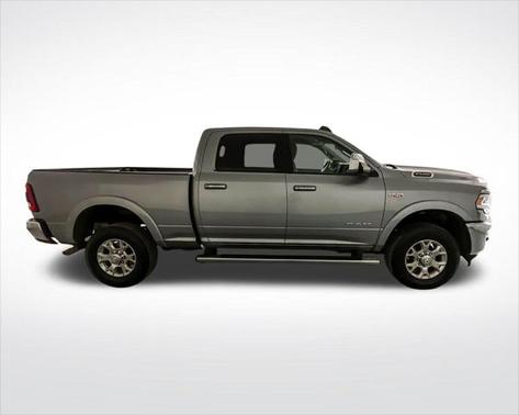 2022 RAM 2500 Laramie Crew Cab 4x4 6'4' Box