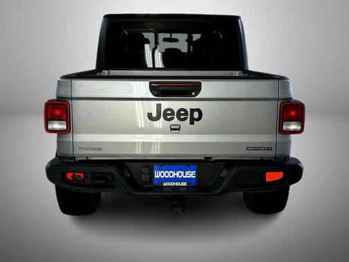Billet Silver Metallic Clearcoat 2020 Jeep Gladiator Sport S