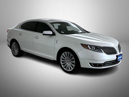 2016 Lincoln MKS Base