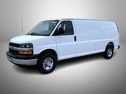 Summit White 2026 Chevrolet Express 2500 Work Van