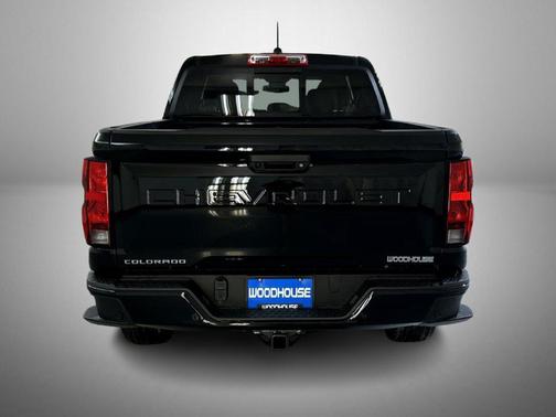Black 2026 Chevrolet Colorado LT