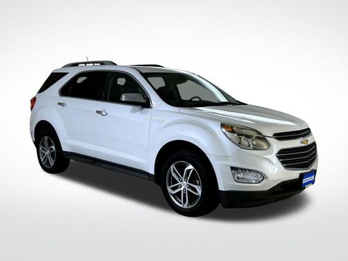 Iridescent Pearl Tricoat 2017 Chevrolet Equinox Premier