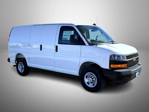 2025 Chevrolet Express 2500 RWD 2500 Regular Wheelbase WT
