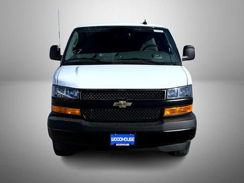 2025 Chevrolet Express 2500 RWD 2500 Regular Wheelbase WT