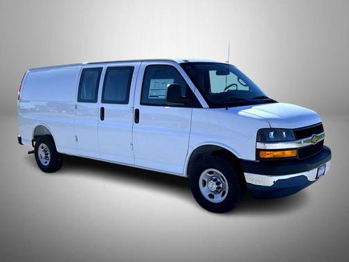 Summit White 2026 Chevrolet Express 2500 Work Van