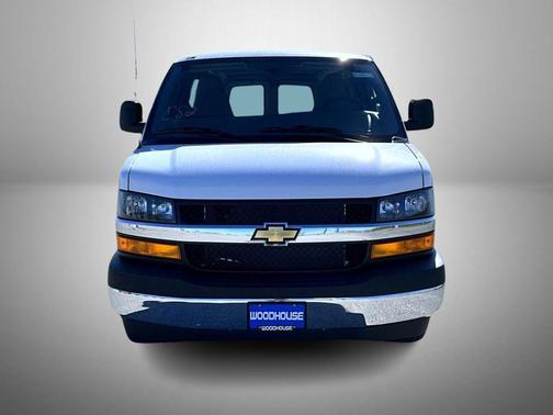 Summit White 2026 Chevrolet Express 2500 Work Van