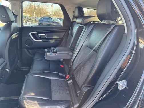 2018 Land Rover Discovery Sport SE