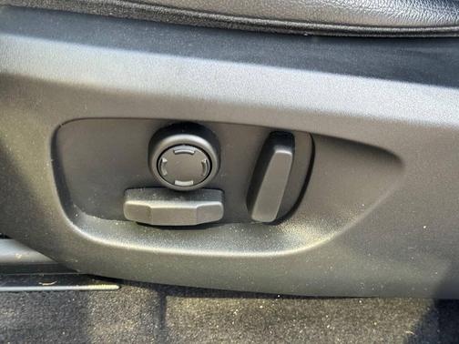 2018 Land Rover Discovery Sport SE