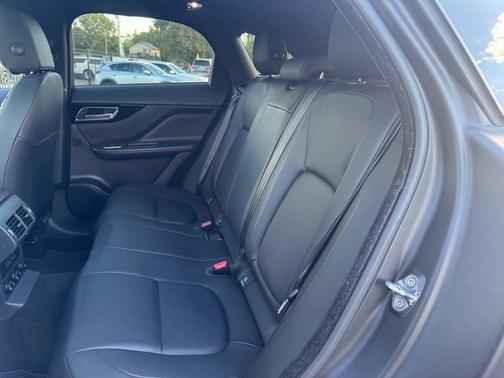 2018 Jaguar F-PACE S