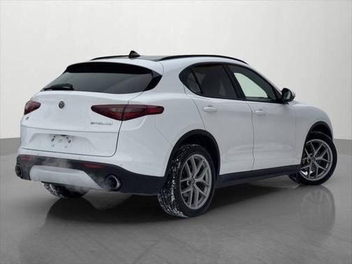 2018 Alfa Romeo Stelvio Ti Sport