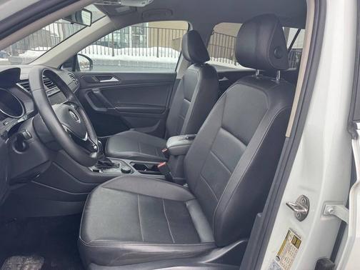 2020 Volkswagen Tiguan 2.0T SE 4MOTION