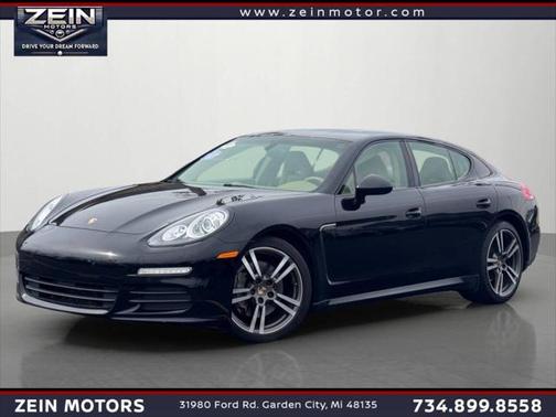 2014 Porsche Panamera 4