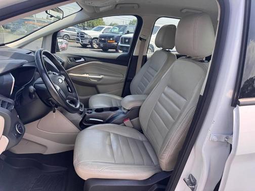 2017 Ford C-Max Hybrid SE