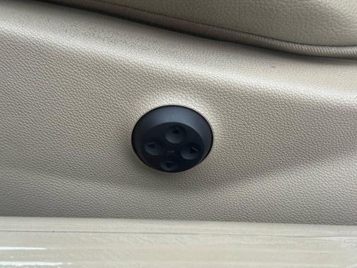 2012 Mercedes-Benz C-Class C 250 2dr Coupe