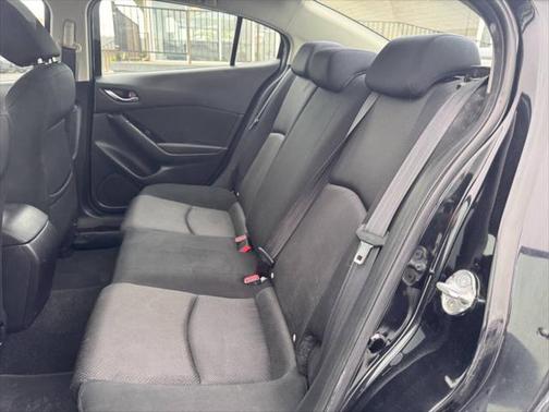 2017 Mazda Mazda3 Sport