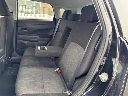 2020 Mitsubishi Outlander Sport SE