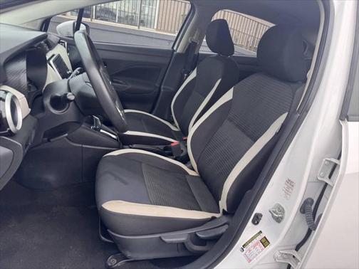 2021 Nissan Versa 1.6 SV