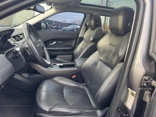 2019 Land Rover Range Rover Evoque SE