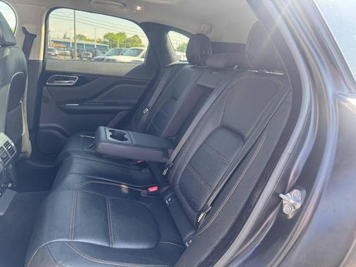 2018 Jaguar F-PACE 20d Prestige