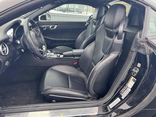 2018 Mercedes-Benz SLC 300 Base
