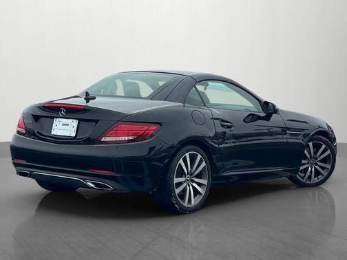 2018 Mercedes-Benz SLC 300 Base