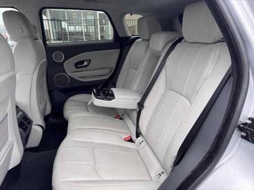 2017 Land Rover Range Rover Evoque SE