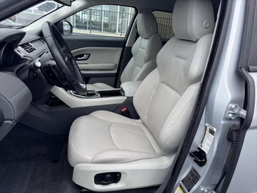 2017 Land Rover Range Rover Evoque SE