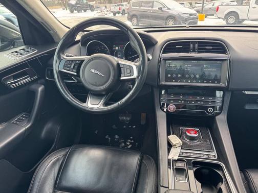2020 Jaguar F-PACE Prestige P300 AWD Automatic