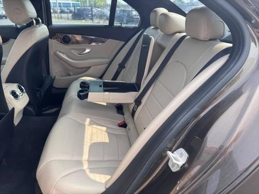 2015 Mercedes-Benz C-Class 4MATIC