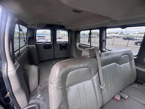 2013 Chevrolet Express 1500 LS