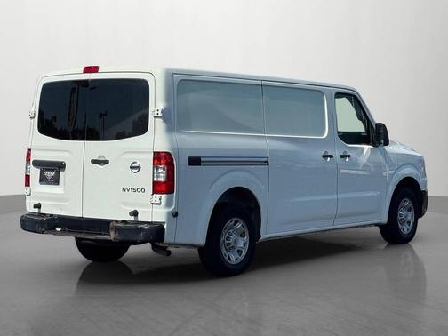 2016 Nissan NV Cargo NV1500 SV V6