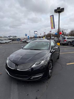 2014 Lincoln MKZ Base