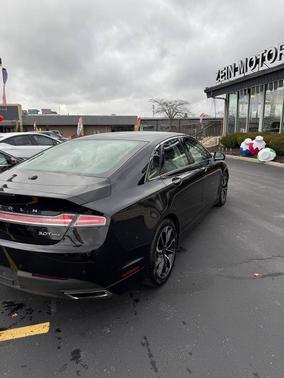 2014 Lincoln MKZ Base
