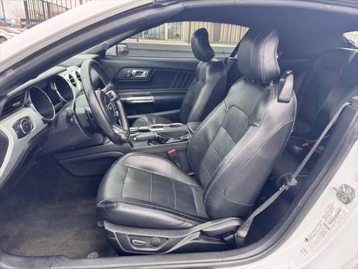 2017 Ford Mustang EcoBoost Premium