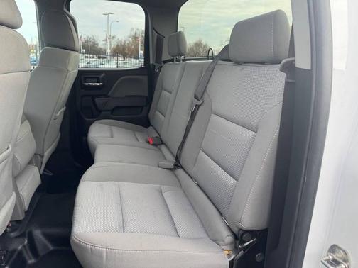 2019 Chevrolet Silverado 1500 WT