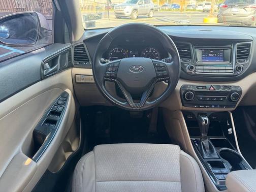 2017 Hyundai TUCSON Sport